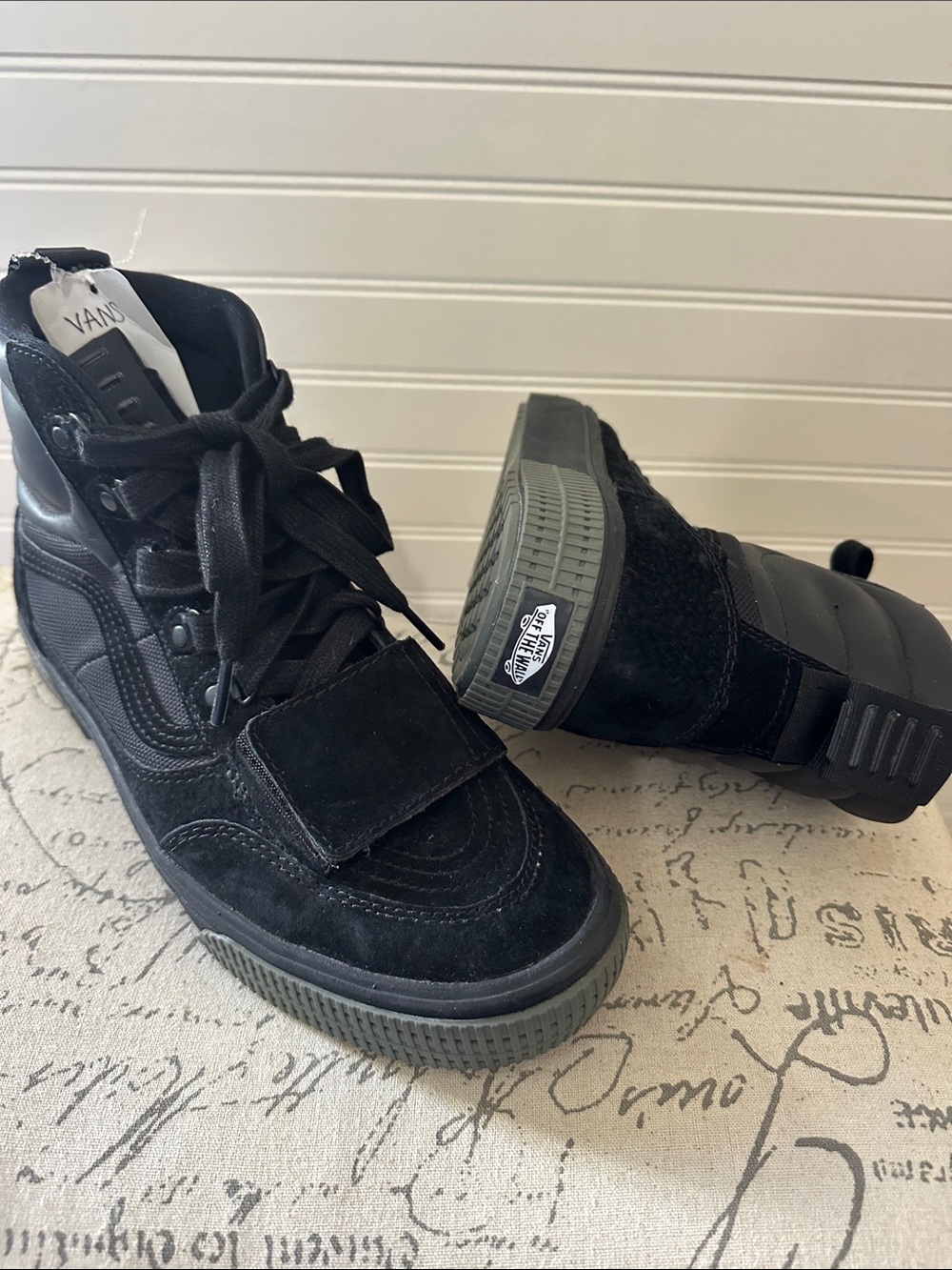 Vans Men's Black High-Top Shoes Sneakers 8